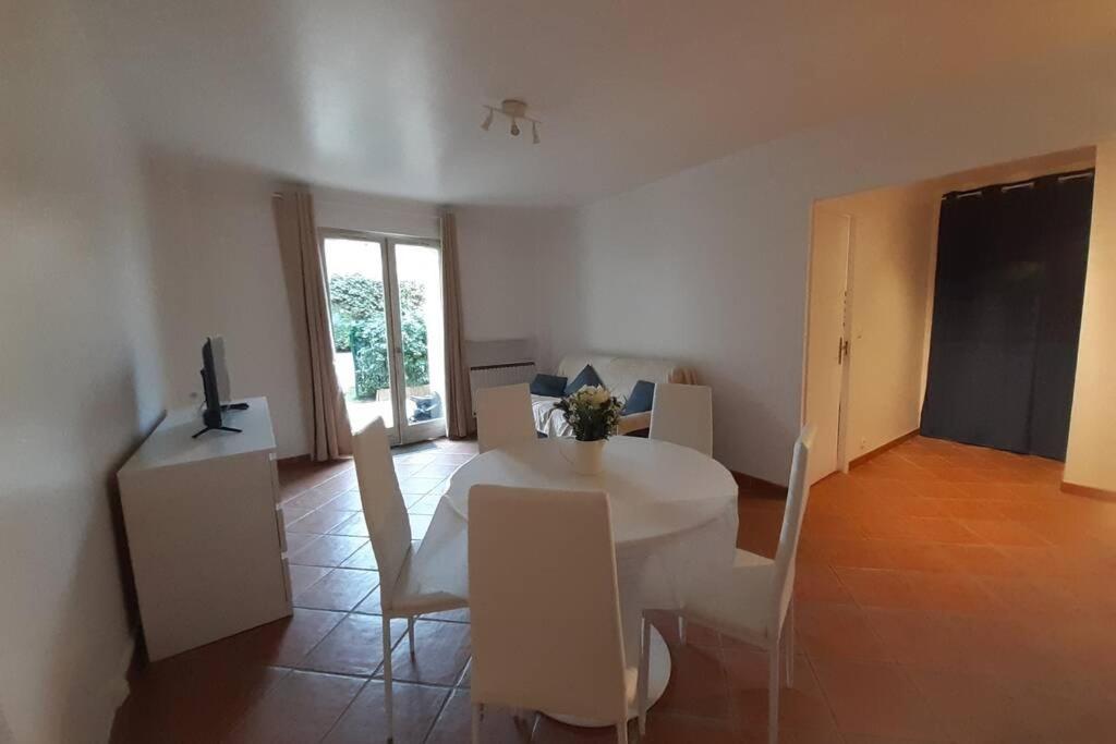 La Belle Ortine Apartment Esbly Ngoại thất bức ảnh